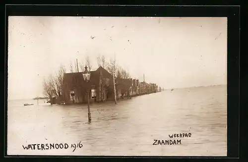 Foto-AK Zaandam, Weerpad, Hochwasser 1916