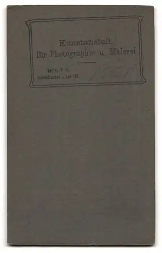 Fotografie W. Dost, Berlin, Schönhauser Allee 146, Kleinkind mit süssem Blick