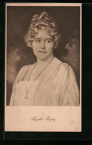 AK Schauspielerin Frydel Fredy mit Hochsteckfrisur