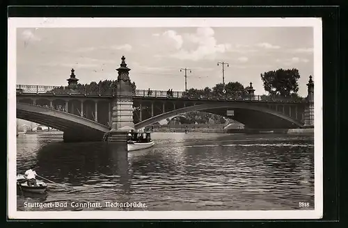 AK Stuttgart-Bad Cannstatt, Neckarbrücke mit Booten