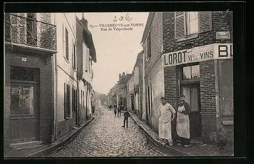 AK Villeneuve-sur-Yonne, Rue de Valprofonde