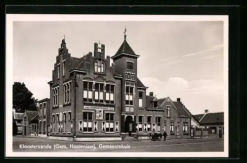 AK Kloosterzande, Gemeentehuis