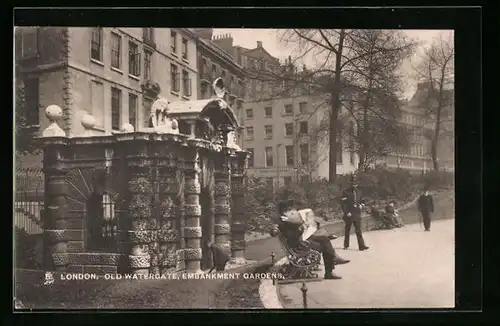 AK London, Old Watergate, Embankment Gardens