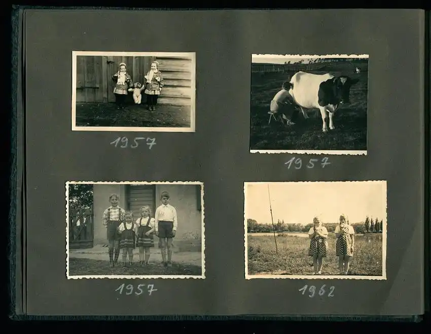 Fotoalbum 73 Fotografien Ückermünde, Soldaten, DDR Grenzschutz, Kaserne, Motorrad MZ 12