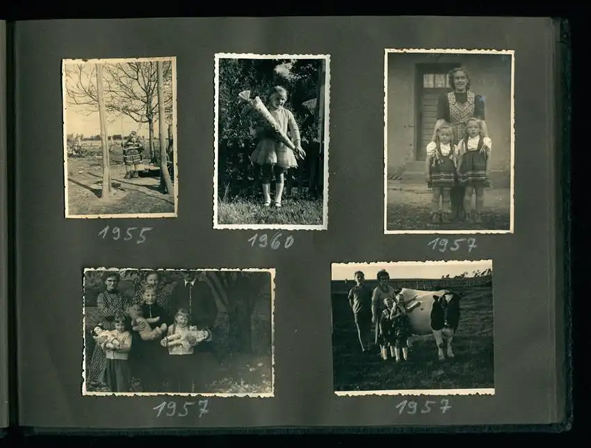 Fotoalbum 73 Fotografien Ückermünde, Soldaten, DDR Grenzschutz, Kaserne, Motorrad MZ 13