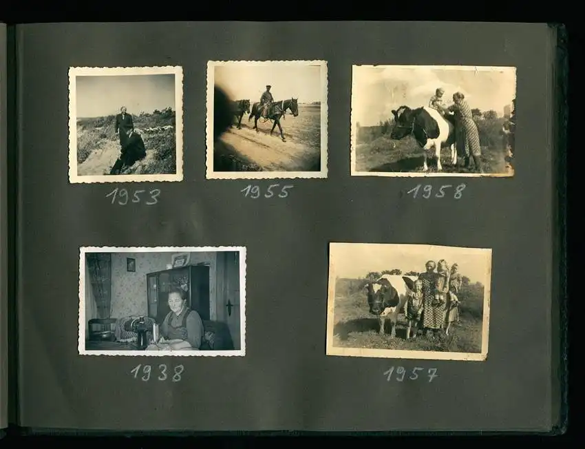 Fotoalbum 73 Fotografien Ückermünde, Soldaten, DDR Grenzschutz, Kaserne, Motorrad MZ 15