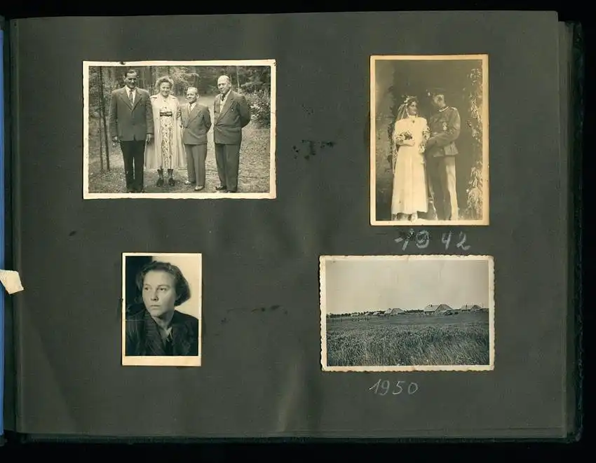 Fotoalbum 73 Fotografien Ückermünde, Soldaten, DDR Grenzschutz, Kaserne, Motorrad MZ 16