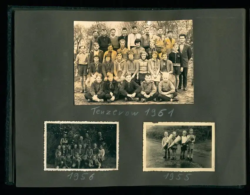 Fotoalbum 73 Fotografien Ückermünde, Soldaten, DDR Grenzschutz, Kaserne, Motorrad MZ 7