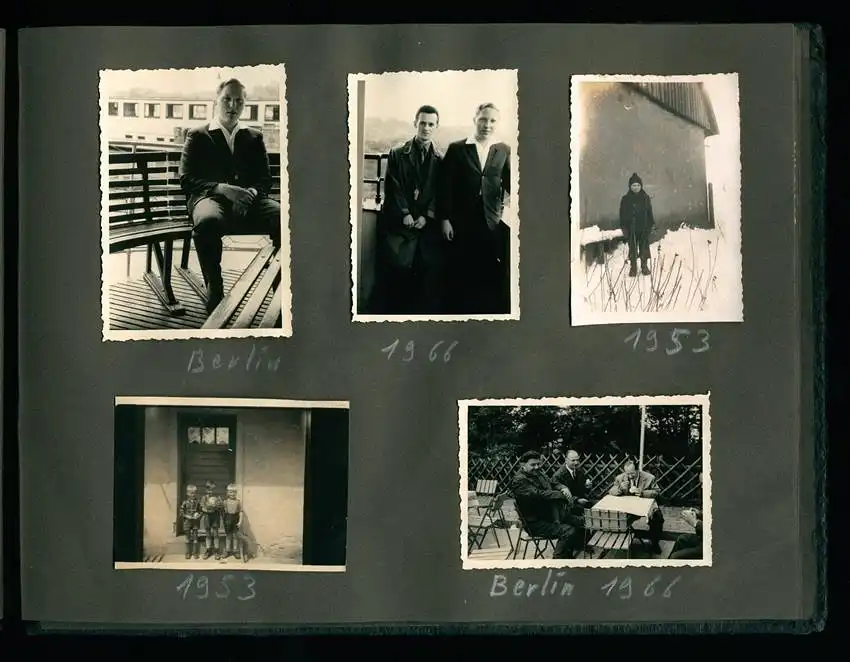 Fotoalbum 73 Fotografien Ückermünde, Soldaten, DDR Grenzschutz, Kaserne, Motorrad MZ 9