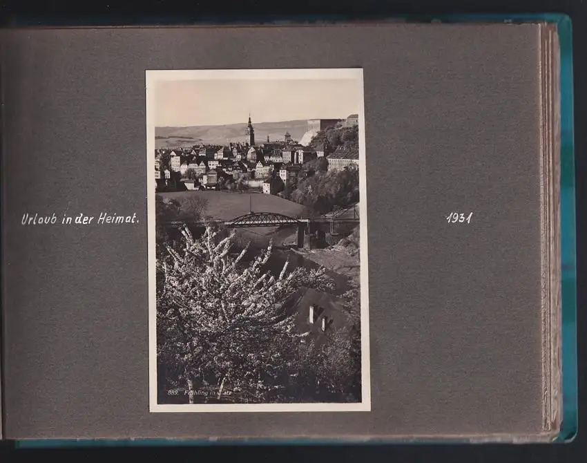 Fotoalbum 70 Fotografien, Ansicht Landeck in Schlesien / Ladek-Zdrój, 1930, Strassenpartie, Evangelische Schule, Kurhaus 11