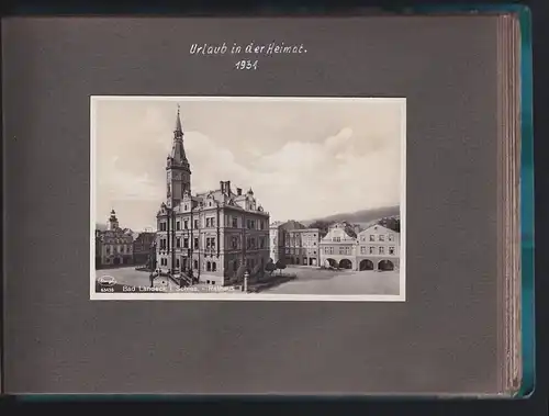 Fotoalbum 70 Fotografien, Ansicht Landeck in Schlesien / Ladek-Zdrój, 1930, Strassenpartie, Evangelische Schule, Kurhaus