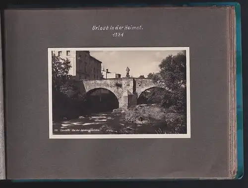 Fotoalbum 70 Fotografien, Ansicht Landeck in Schlesien / Ladek-Zdrój, 1930, Strassenpartie, Evangelische Schule, Kurhaus