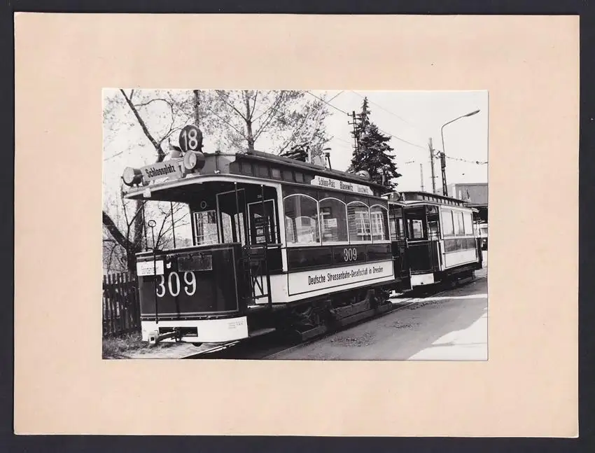 Fotokassette 9 Fotografien, Strassenbahn der Verkehrsbetriebe Dresden, BPO und der BGL, Wartunghalle 1