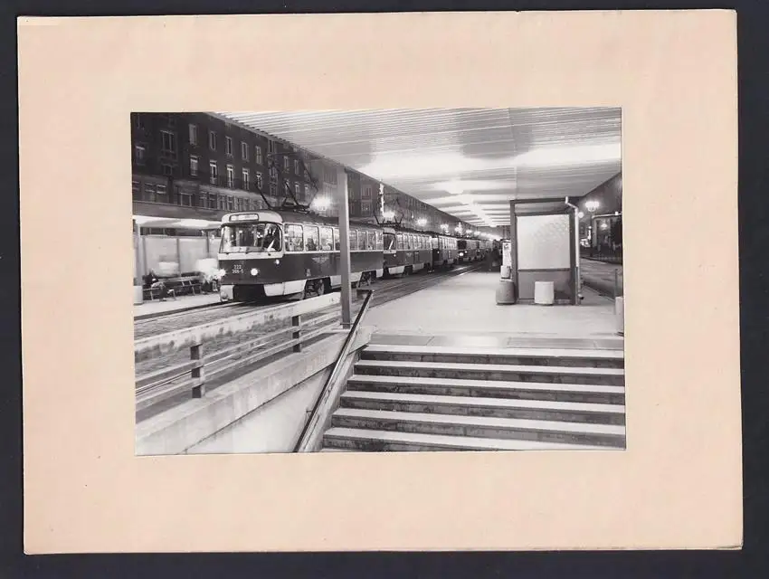 Fotokassette 9 Fotografien, Strassenbahn der Verkehrsbetriebe Dresden, BPO und der BGL, Wartunghalle 4