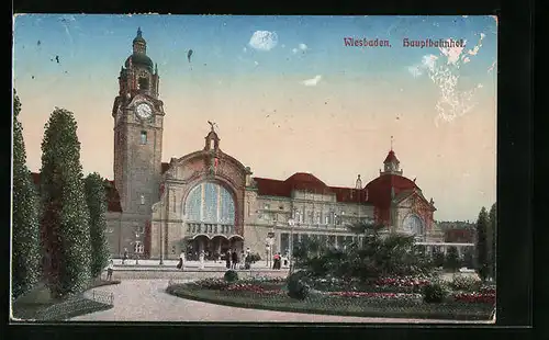AK Wiesbaden, Hauptbahnhof mit Gartenanlagen