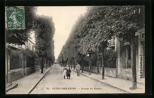 AK Vitry-sur-Seine, Avenue du Rocher
