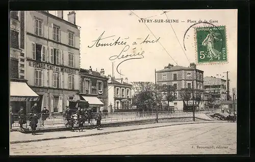 AK Vitry-sur-Seine, Place de la Gare