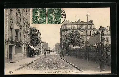 AK Ivry-sur-Seine, Rue J. -J. Rousseau
