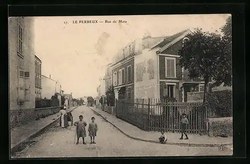 AK Le Perreux, Rue de Metz