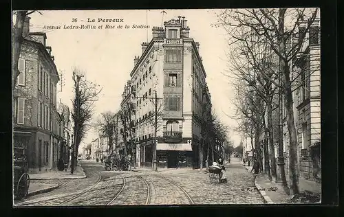 AK Le Perreux, Avenue Ledru-Rollin et Rue de la Station