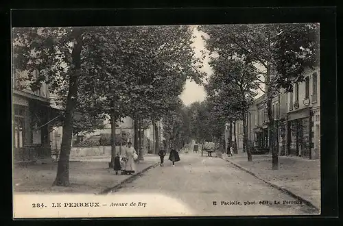 AK Le Perreux, Avenue de Bry