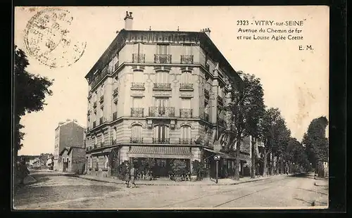 AK Vitry-sur-Seine, Avenue du Chemin de fer et rue Louise Aglée Crette
