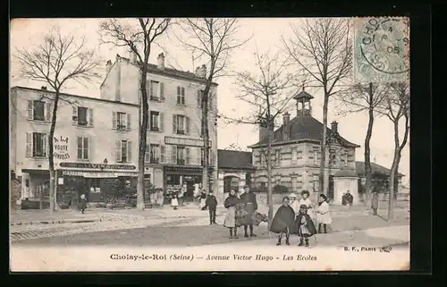 AK Choisy-le-Roi, Avenue Victor Hugo, Les Ecoles