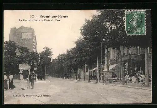 AK Nogent-sur-Marne, La Grande-Rue à la Porte du Parc