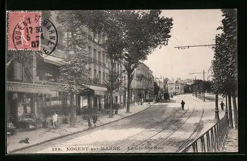 AK Nogent-Sur-Marne, La Grande Rue