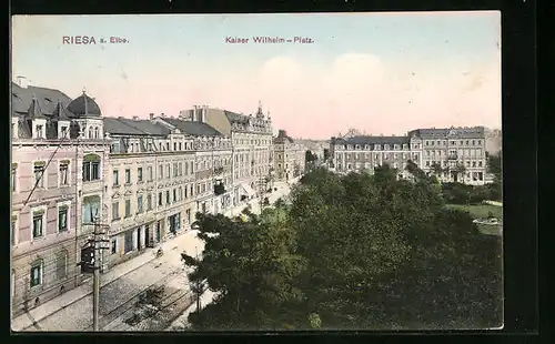 AK Riesa /Elbe, Kaiser Wilhelm-Platz aus der Vogelschau