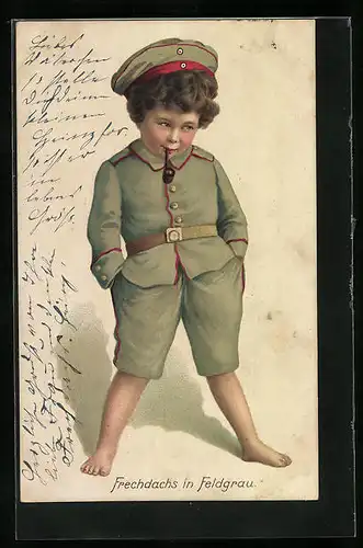 AK Junge in Uniform mit Pfeife im Mund - Frechdachs in Feldgrau, Kinder Kriegspropaganda