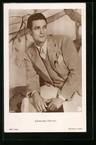 AK Schauspieler Charles Farrell elegant im Anzug