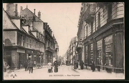 AK Bourges, Rue Moyenne et Tramway, Strassenbahn