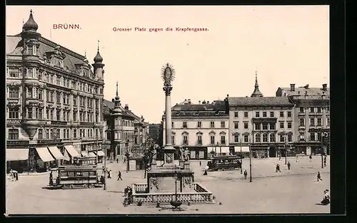 AK Brünn, Grosser Platz mit Strassenbahnen