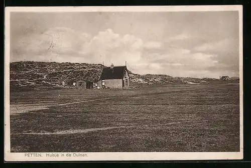 AK Petten, Huisje in de Duinen