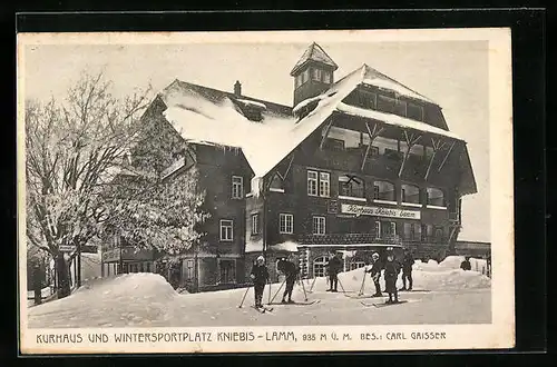 AK Freudenstadt-Kniebis, Kurhotel Kniebis-Lamm mit Skiläufern