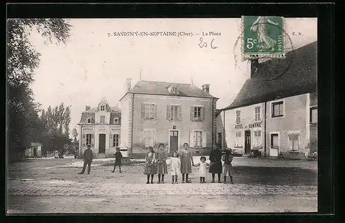 AK Savigny-en-Septaine, la Place