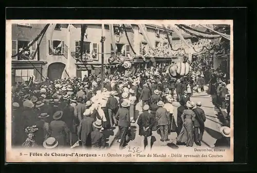 AK Chazay-d`Azergues, Fetes 11 Octobre 1908, Place du Marche, Defile revenant des Courses