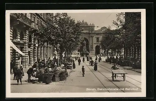 AK Zürich, Bahnhofstrasse mit Bahnhof