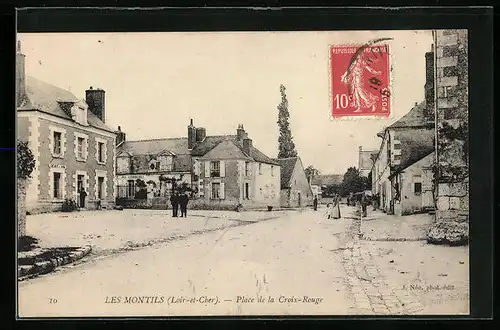 AK Les Montils, Place de la Croix-Rouge