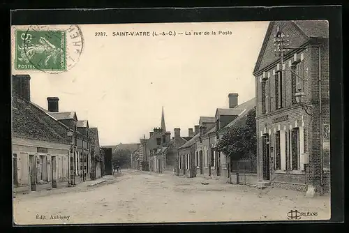 AK Saint-Viatre, La rue de la Poste