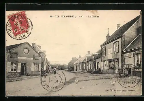 AK Le Temple, La Place