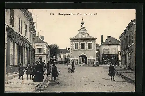 AK Oucques, Hotel de Ville