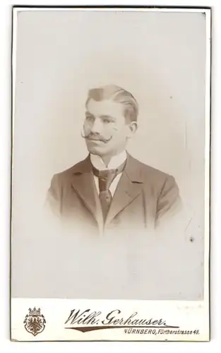 Fotografie Wilh. Gerhauser, Nürnberg, Fürtherstr. 49, Portrait charmanter junger Mann mit Schnurrbart im Jackett