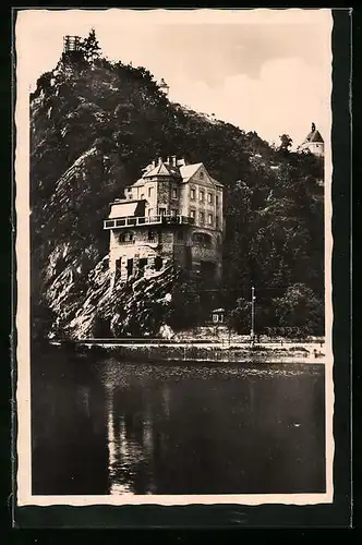 AK Znaim a Thaya, Kirche auf dem Berg, Uferpromenade der Niederdonau