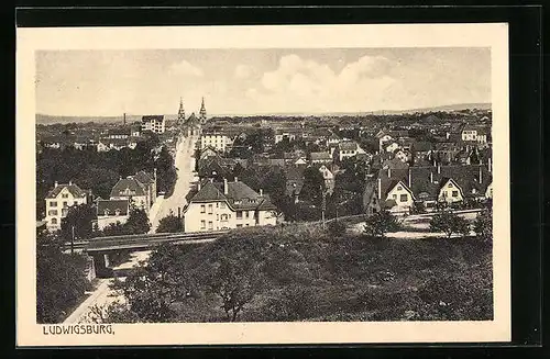 AK Ludwigsburg, Stadttotale mit Blick zur Stadtkirche
