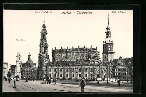 AK Dresden, Theaterplatz mit Kath. Hofkirche und Kgl. Ständehaus