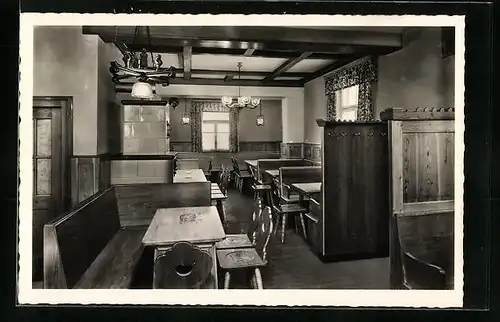 AK Pommelsbrunn, Bahnhof-Hotel, Innenansicht