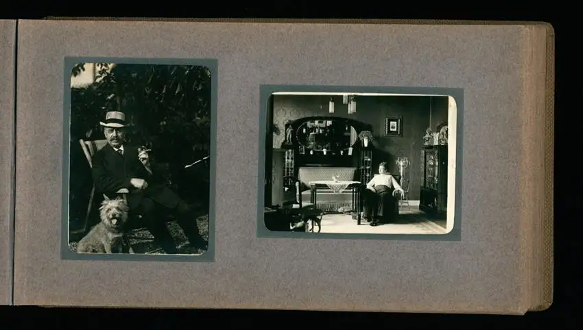 Fotoalbum mit 94 Fotografien, Reisealbum Lt. d.R. Georg F. Sieland, Hundedressur, Schiffshebewerk Dortmund, Luisentempel 15