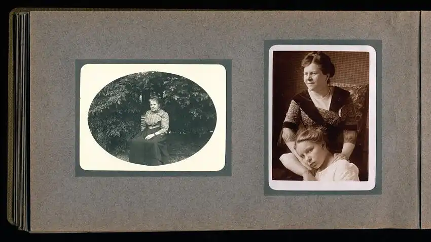 Fotoalbum mit 94 Fotografien, Reisealbum Lt. d.R. Georg F. Sieland, Hundedressur, Schiffshebewerk Dortmund, Luisentempel 16